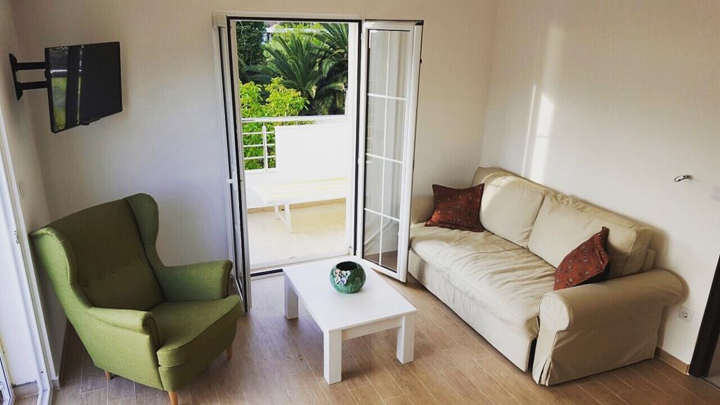 Apartment Milas Τίβατ Εξωτερικό φωτογραφία