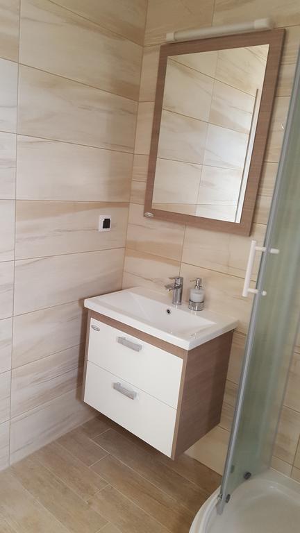 Apartment Milas Τίβατ Εξωτερικό φωτογραφία